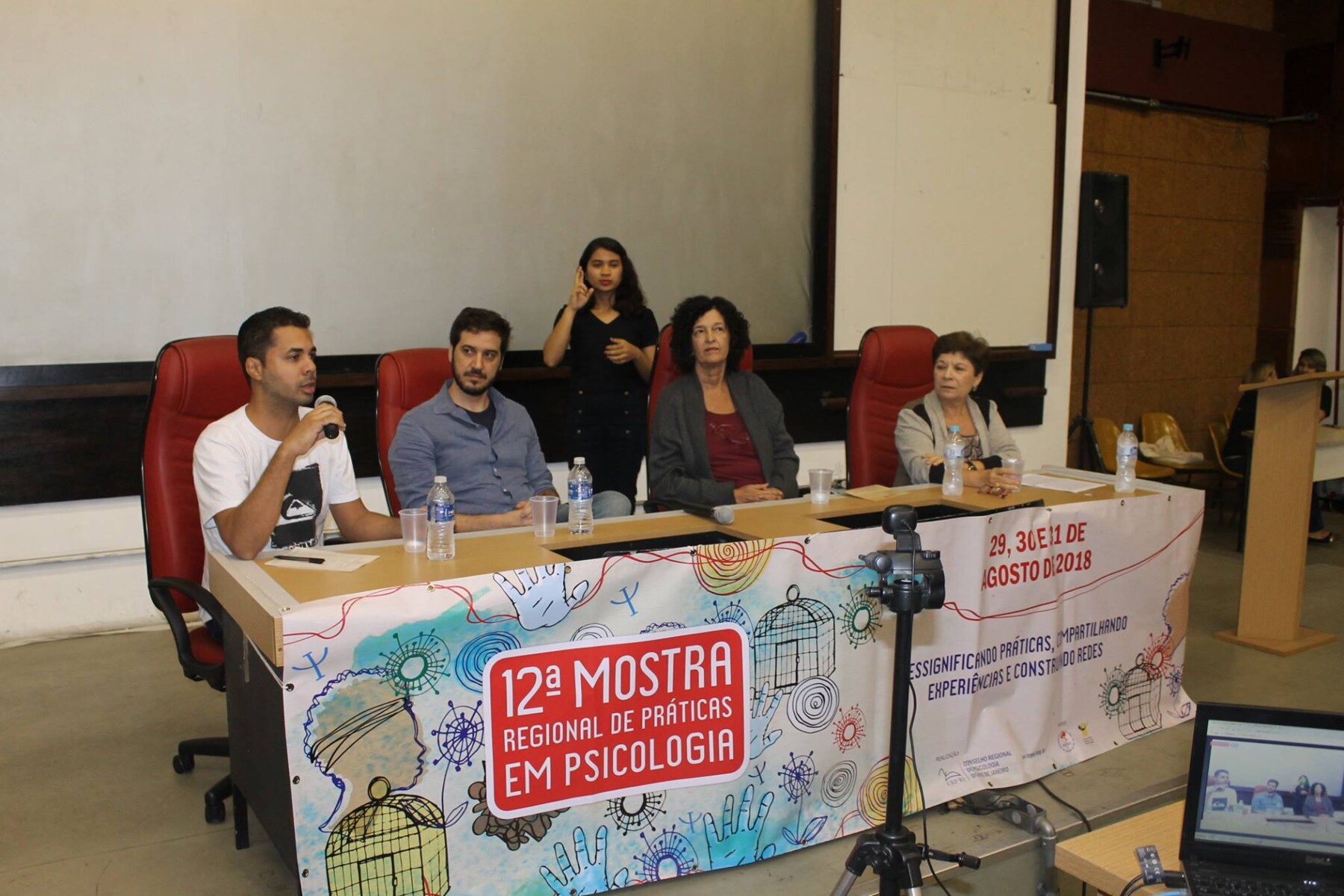 mesa-institucional.jpg